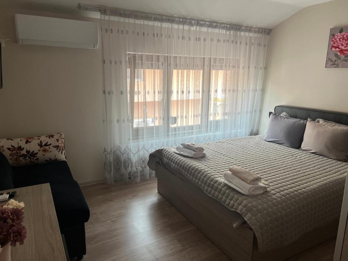 Къща За Гости Татяна / Guest House Tatiana Petrich  Exterior photo